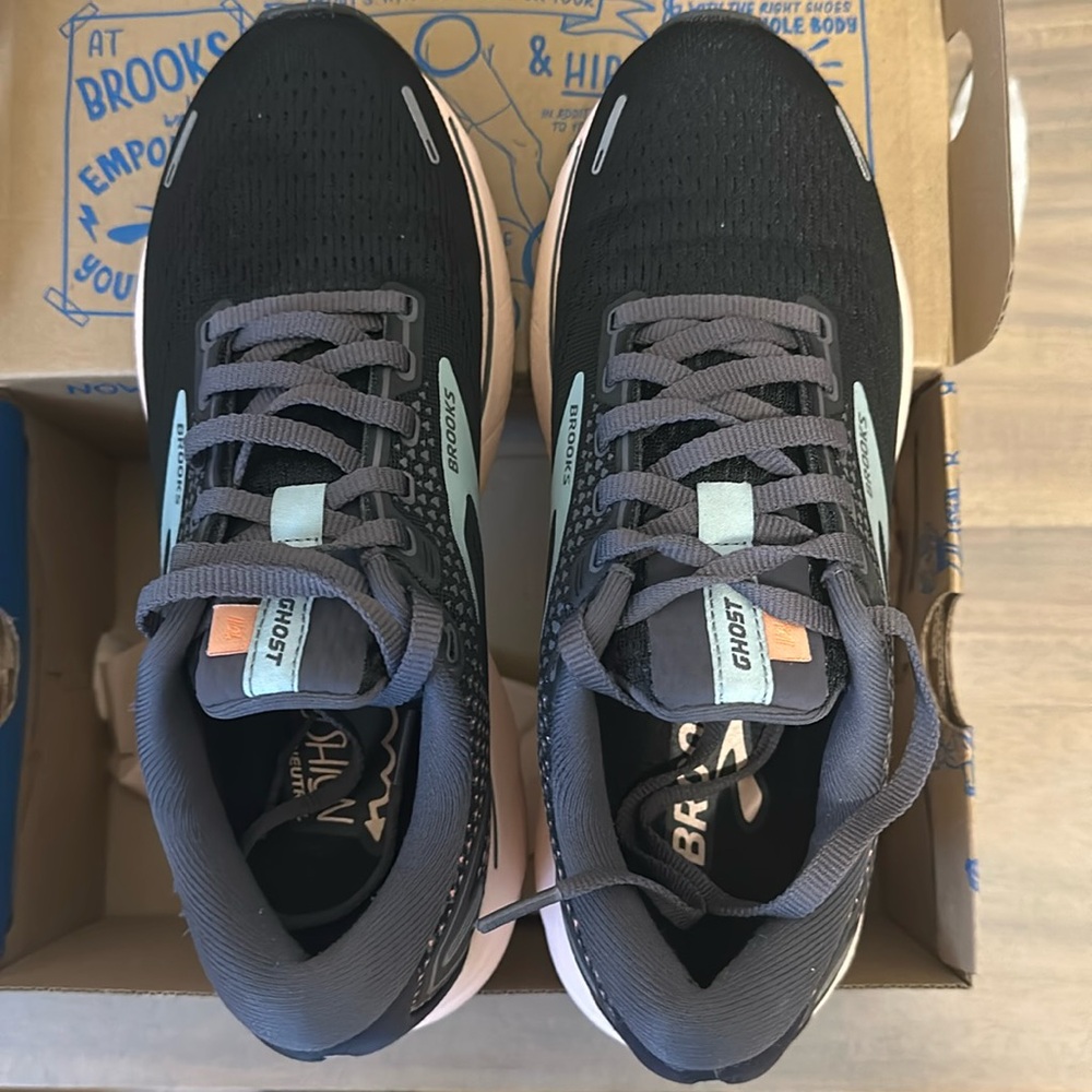 Brooks Ghost 14 running shoes
